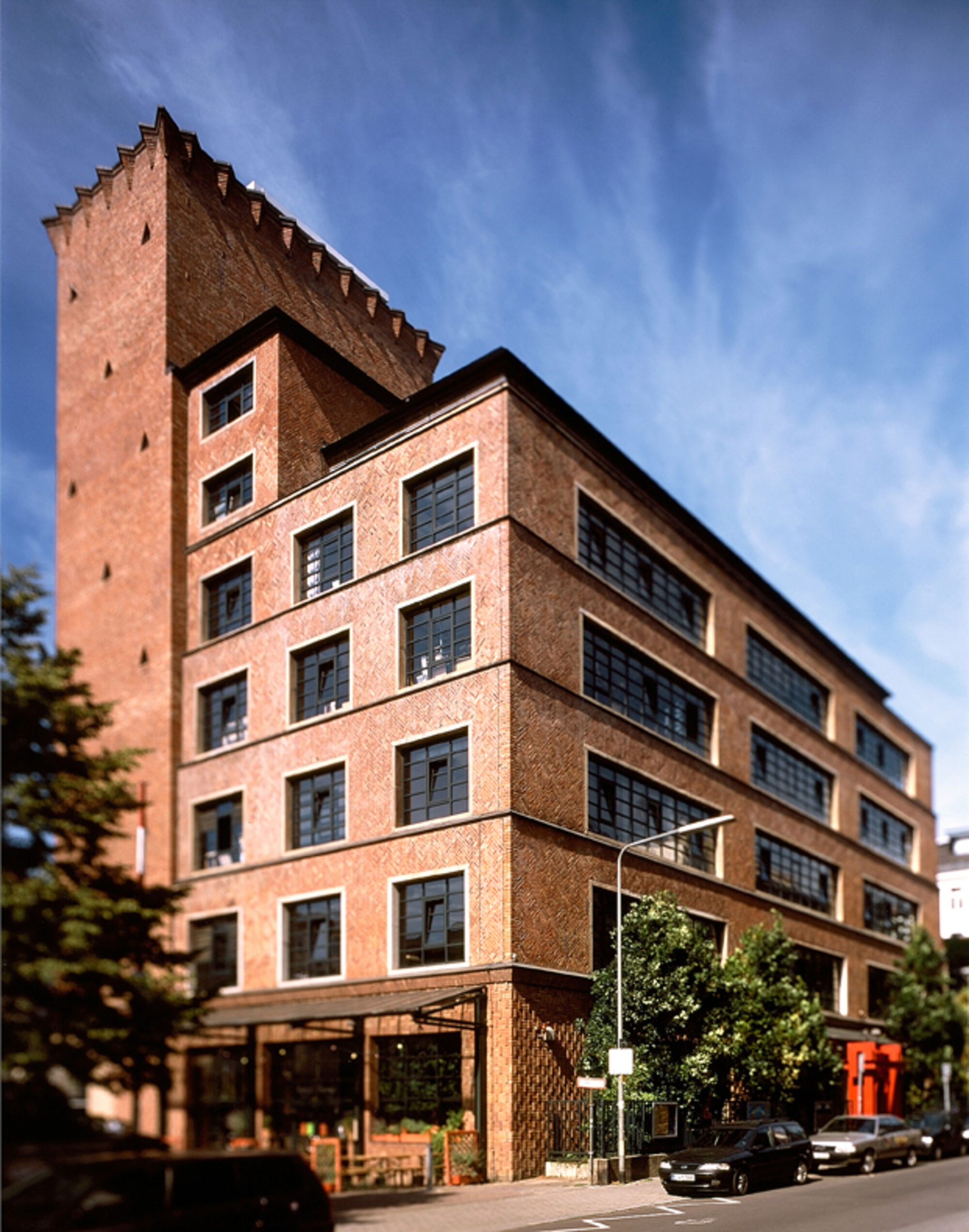 Künstlerhaus Mousonturm logo