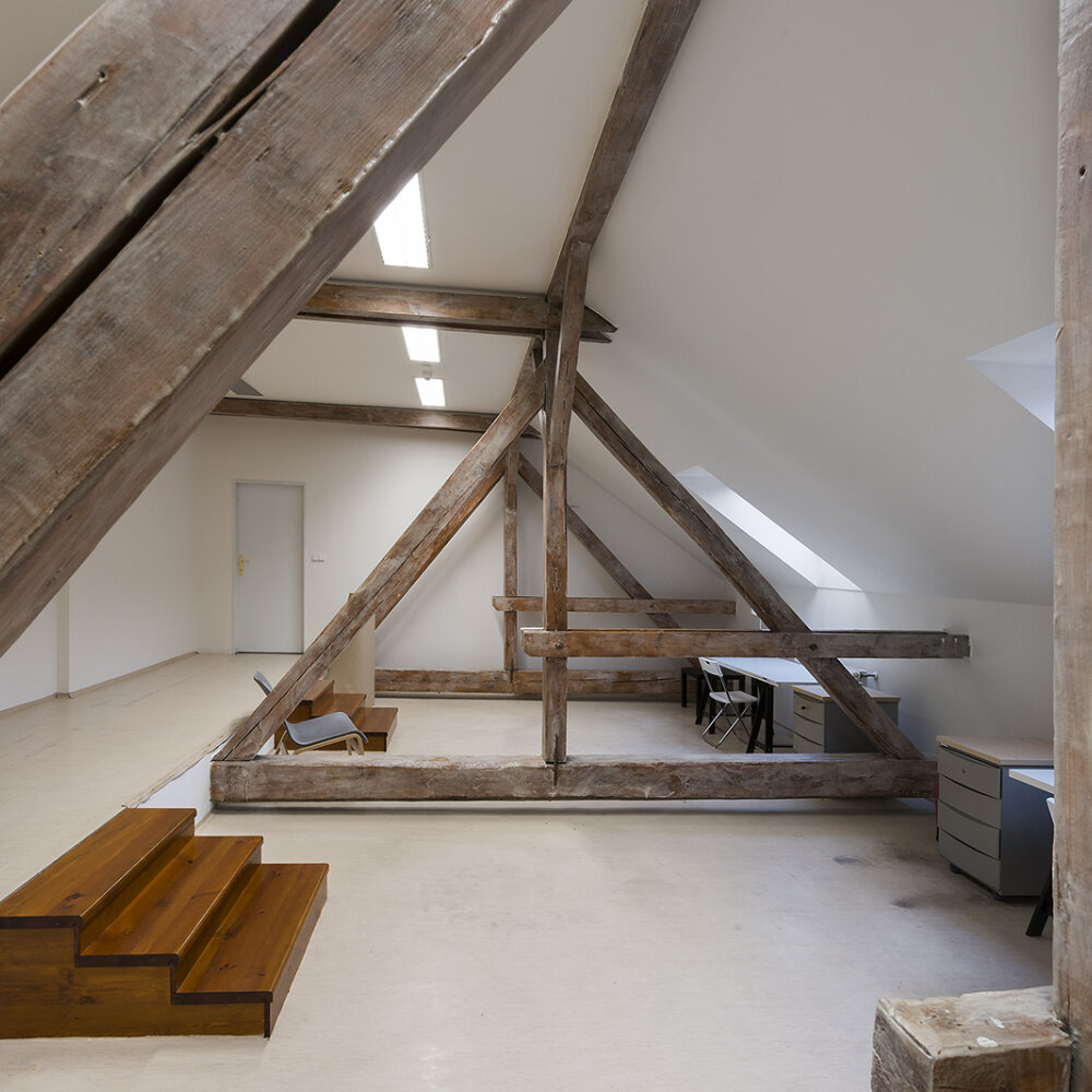 Brno House of Arts logo