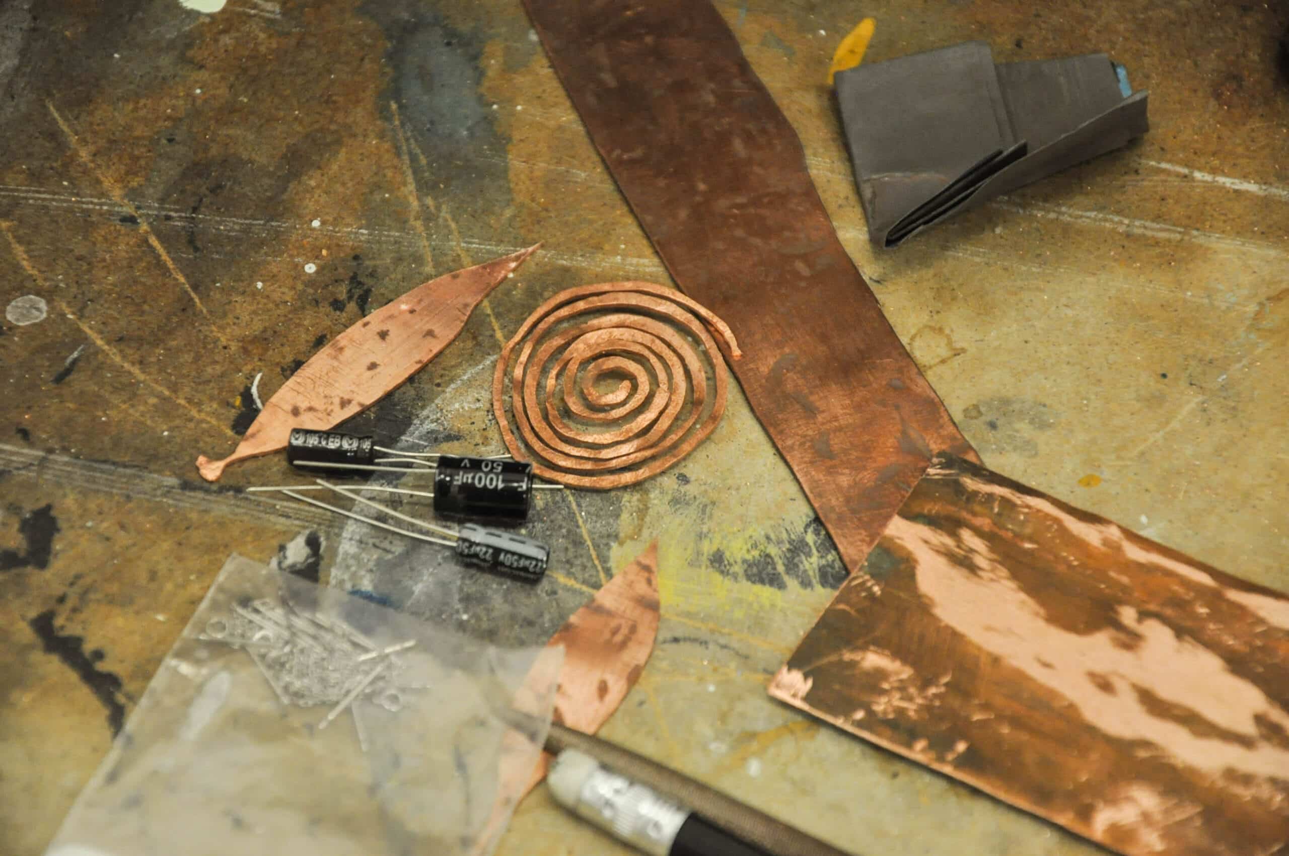 Avatar Audio and Electronic Art logo