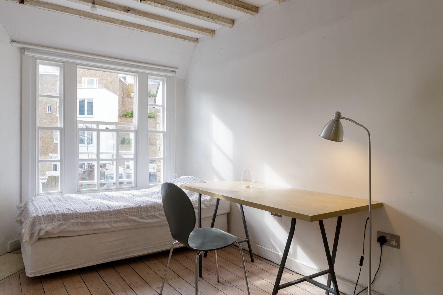 Delfina Foundation logo