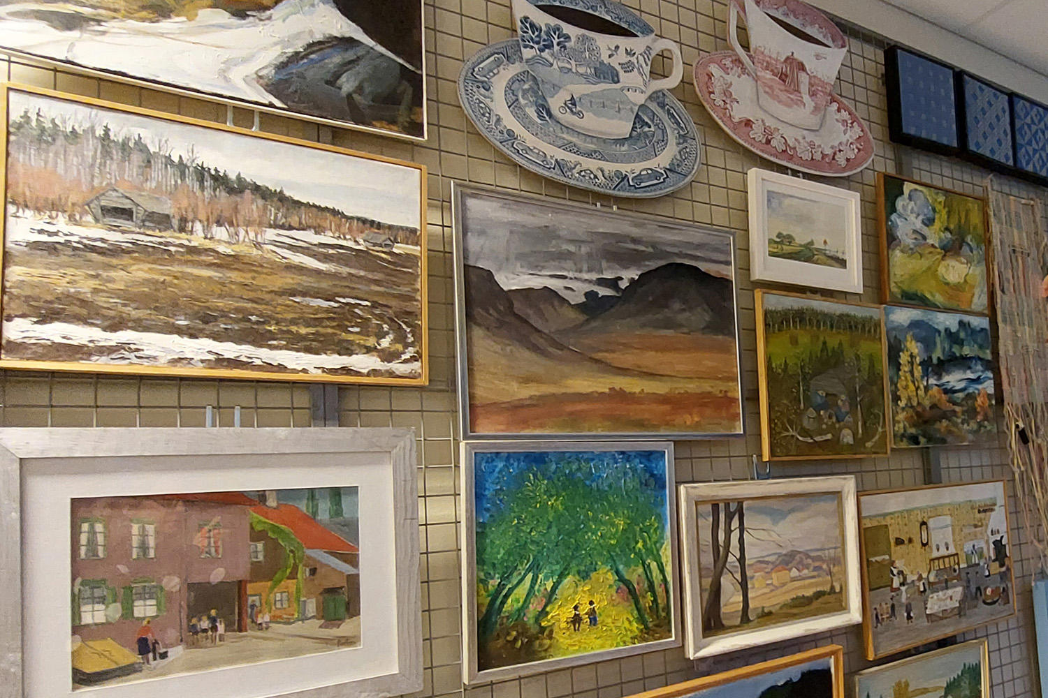 Region Norrbottens konst/ Region Norrbotten's art collection logo